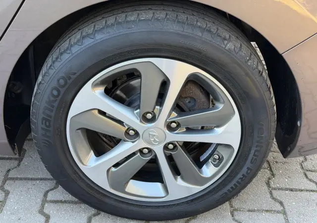 HYUNDAI I30 Blue Kombi 1.4 YES Gold