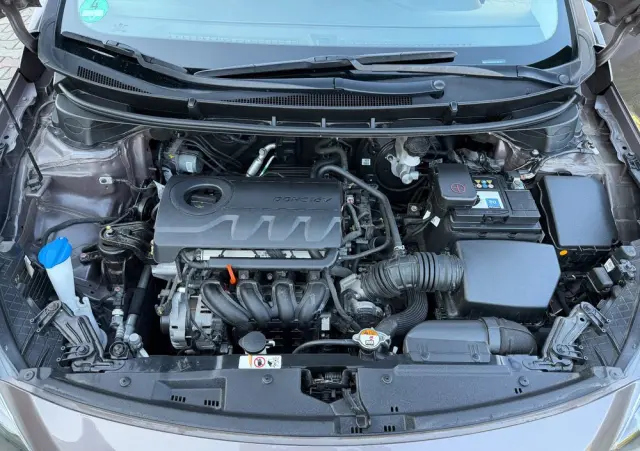 HYUNDAI I30 Blue Kombi 1.4 YES Gold