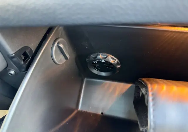 HYUNDAI I30 Blue Kombi 1.4 YES Gold