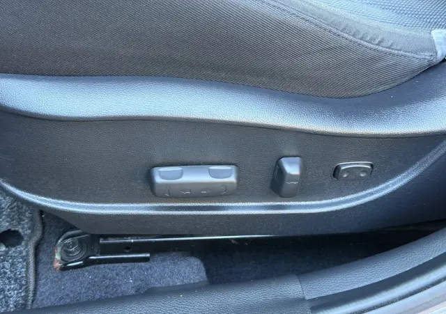 HYUNDAI I30 Blue Kombi 1.4 YES Gold