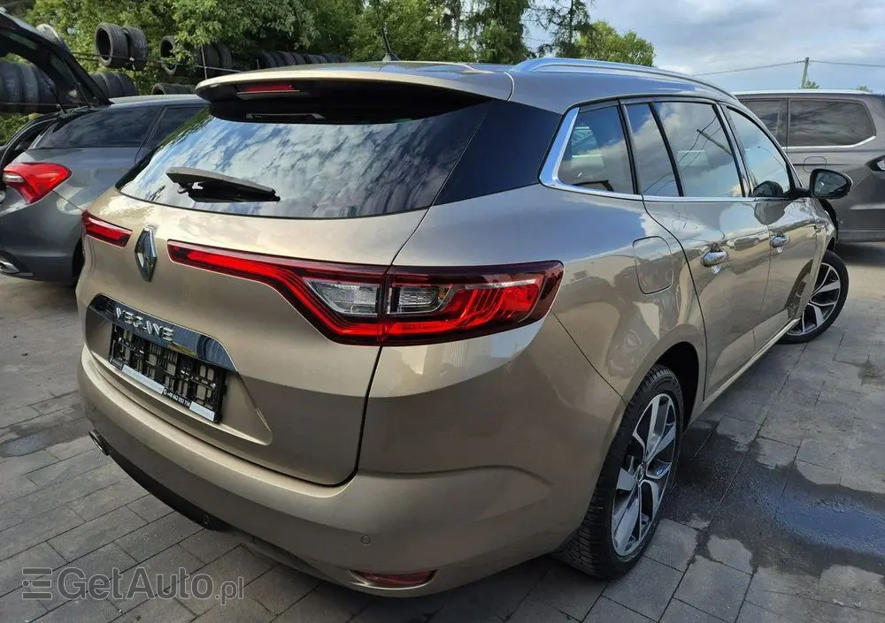 RENAULT Megane Grandtour ENERGY TCe 130 BOSE EDITION