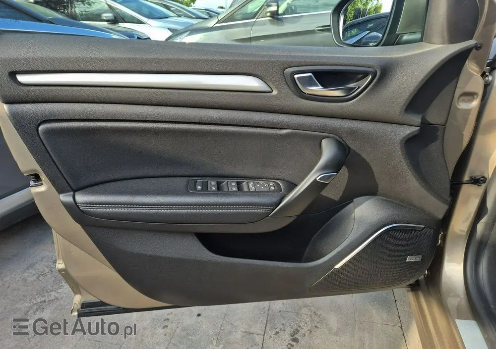 RENAULT Megane Grandtour ENERGY TCe 130 BOSE EDITION