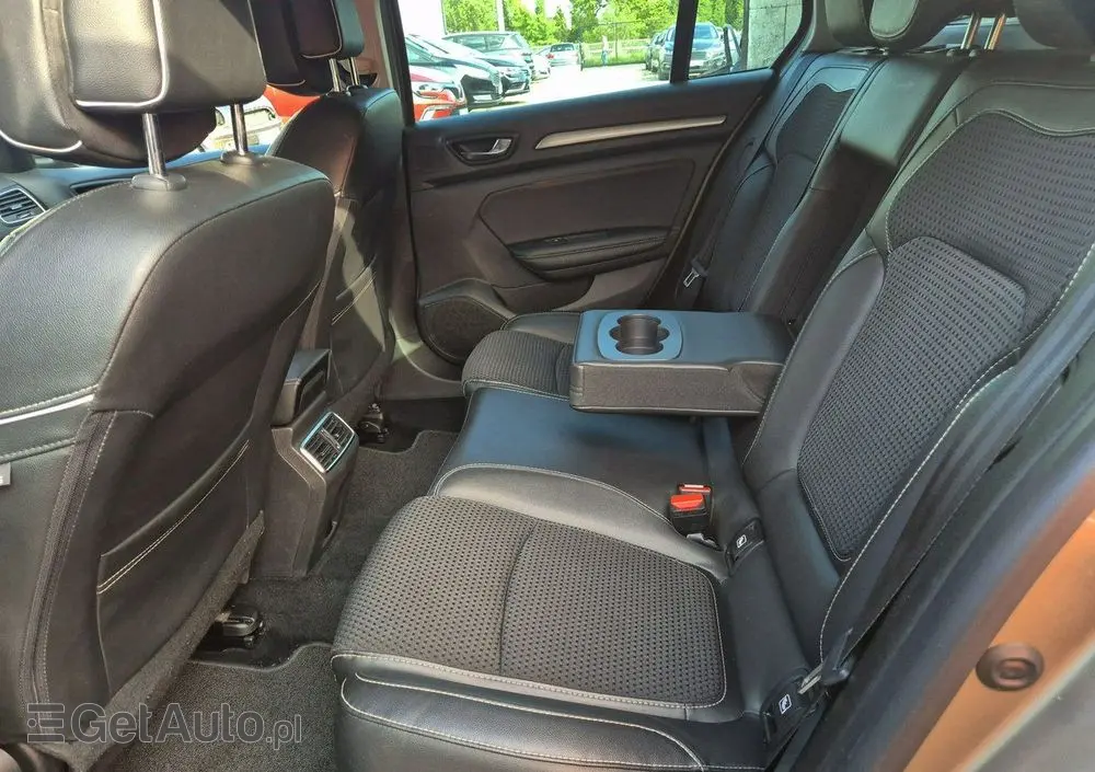 RENAULT Megane Grandtour ENERGY TCe 130 BOSE EDITION