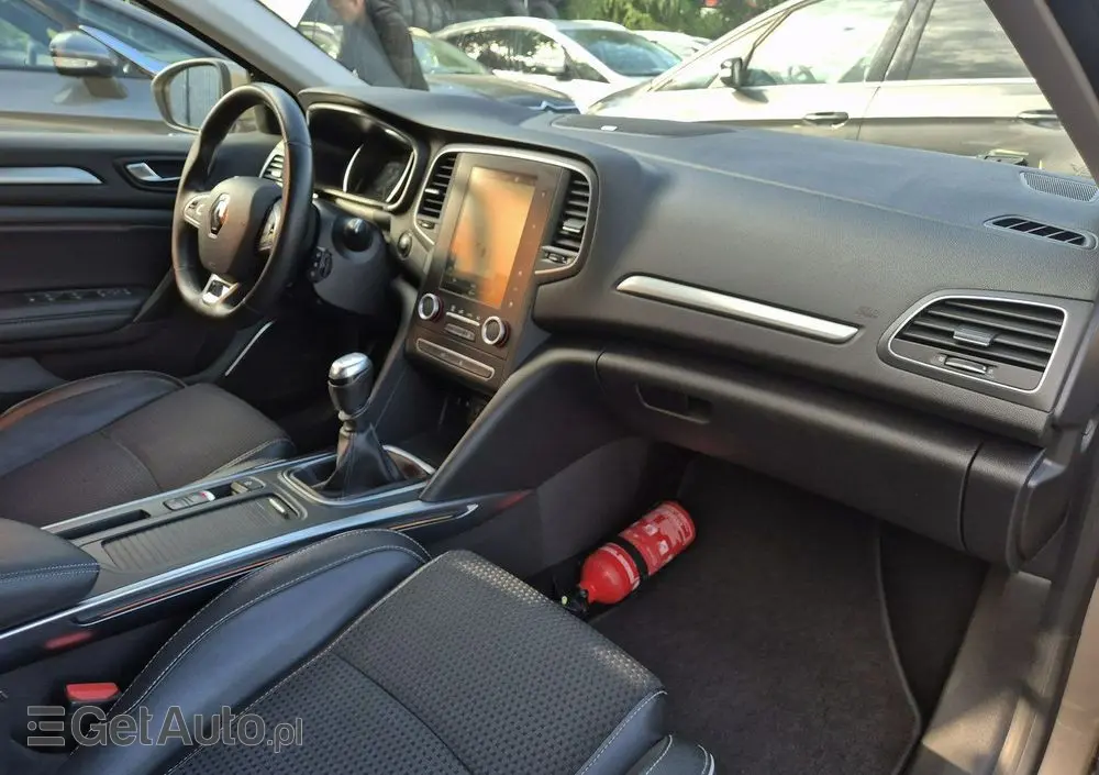 RENAULT Megane Grandtour ENERGY TCe 130 BOSE EDITION