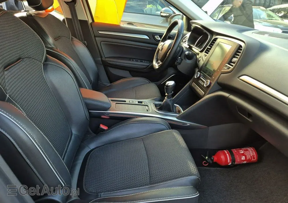 RENAULT Megane Grandtour ENERGY TCe 130 BOSE EDITION