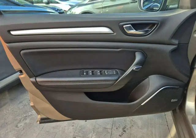 RENAULT Megane Grandtour ENERGY TCe 130 BOSE EDITION