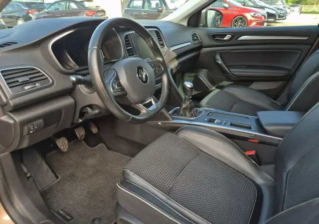 RENAULT Megane Grandtour ENERGY TCe 130 BOSE EDITION