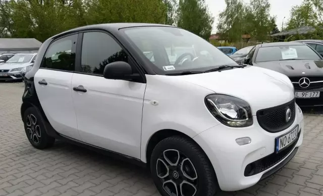 SMART Forfour 