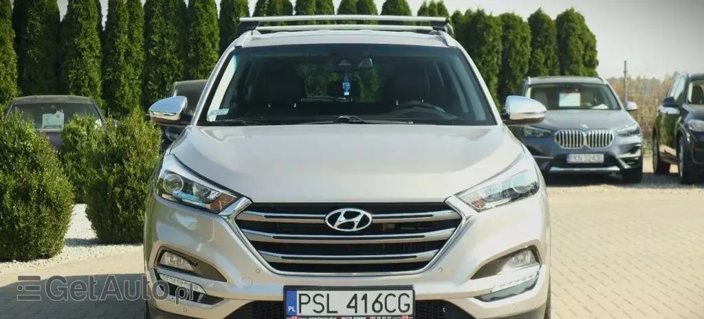 HYUNDAI Tucson 