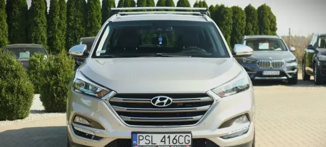 HYUNDAI Tucson 