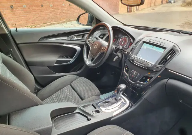 OPEL Insignia 2.0 CDTI Automatik Edition