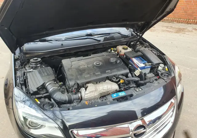OPEL Insignia 2.0 CDTI Automatik Edition