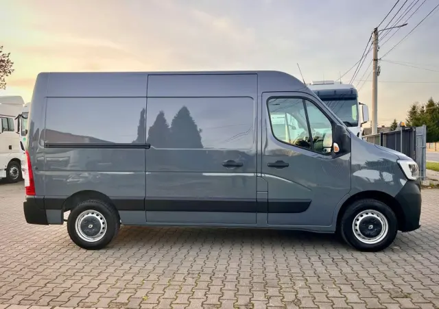 RENAULT MASTER 2.3 136KM / SALON POLSKA / BEZWYPADKOWY / PIERWSZY WŁAŚCICIEL 