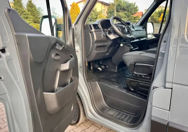 RENAULT MASTER 2.3 136KM / SALON POLSKA / BEZWYPADKOWY / PIERWSZY WŁAŚCICIEL 