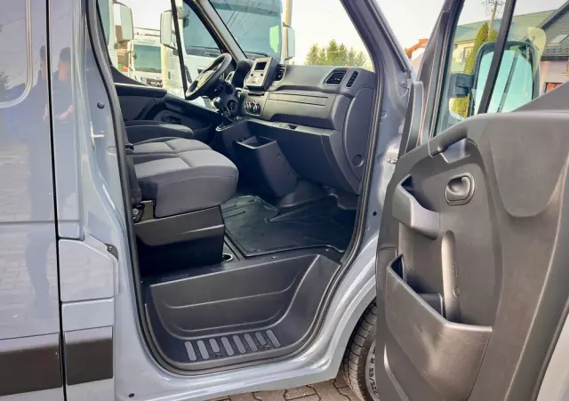 RENAULT MASTER 2.3 136KM / SALON POLSKA / BEZWYPADKOWY / PIERWSZY WŁAŚCICIEL 