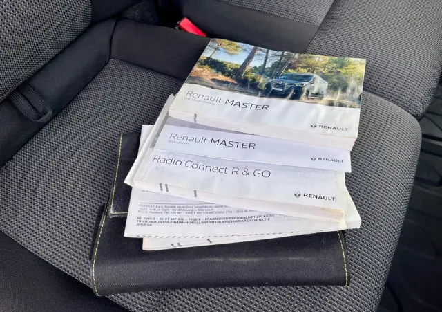 RENAULT MASTER 2.3 136KM / SALON POLSKA / BEZWYPADKOWY / PIERWSZY WŁAŚCICIEL 