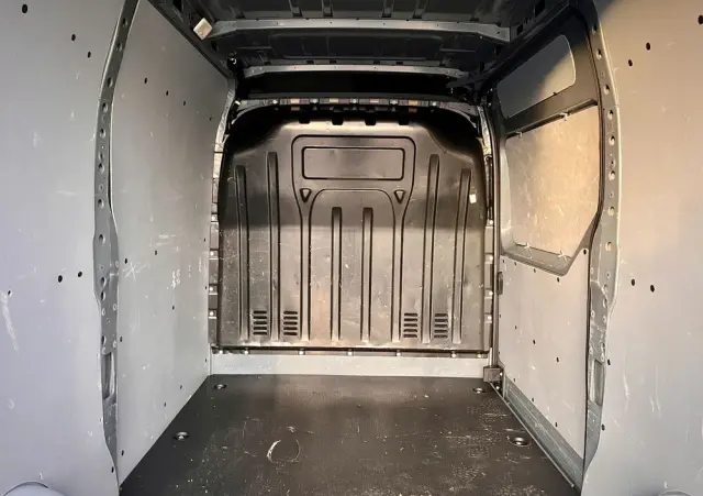 RENAULT MASTER 2.3 136KM / SALON POLSKA / BEZWYPADKOWY / PIERWSZY WŁAŚCICIEL 