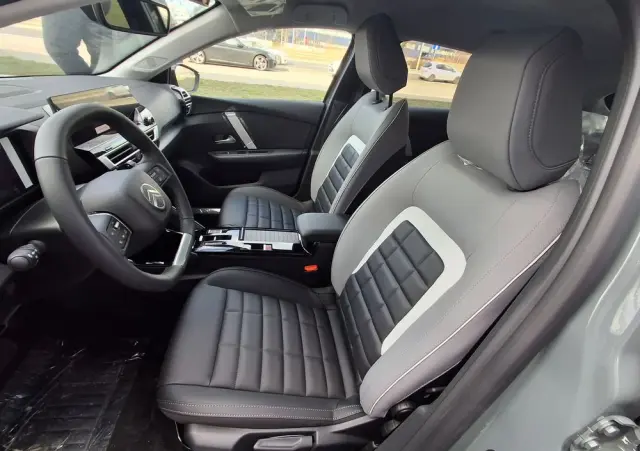 CITROËN C4 1.2 PureTech Max S&S EAT8