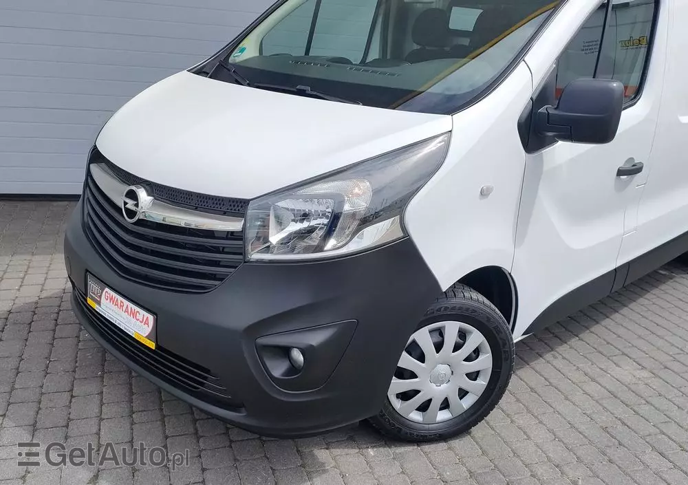 OPEL Vivaro 