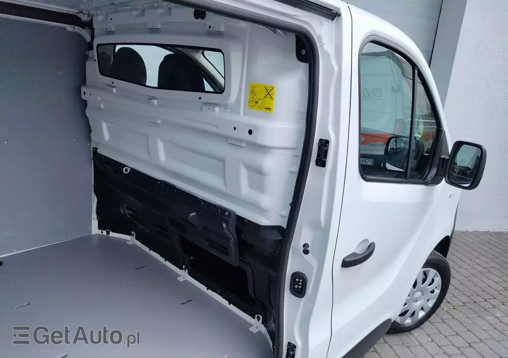 OPEL Vivaro 