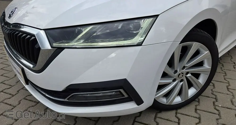 SKODA Octavia 1.5 TSI e-Tec Style DSG