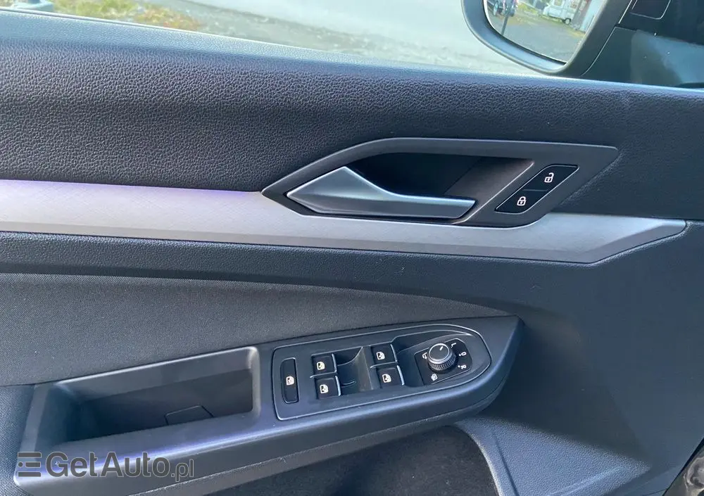 VOLKSWAGEN Golf 2.0 TDI SCR DSG Life