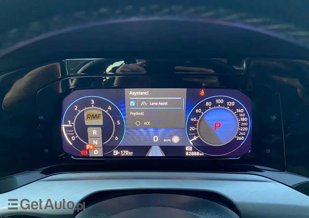 VOLKSWAGEN Golf 2.0 TDI SCR DSG Life