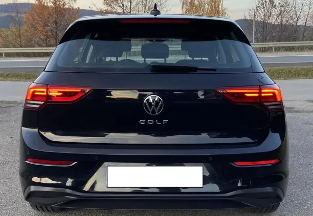 VOLKSWAGEN Golf 2.0 TDI SCR DSG Life