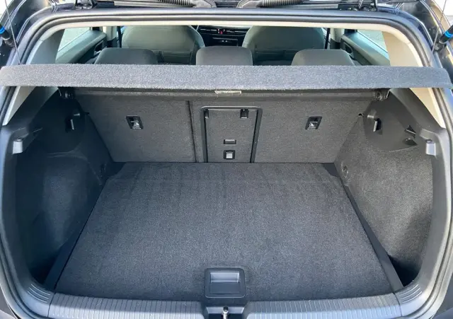 VOLKSWAGEN Golf 2.0 TDI SCR DSG Life