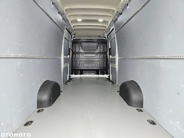 VOLKSWAGEN Crafter Crafter