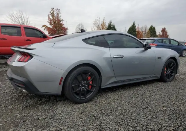 FORD Mustang 5.0 Ti-VCT V8 GT