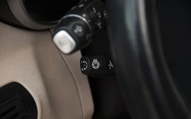 MERCEDES-BENZ GLC 300 4Matic 9G-TRONIC AMG Line