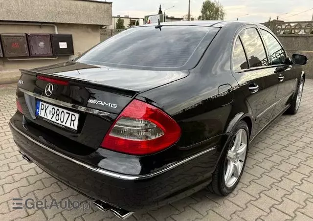 MERCEDES-BENZ Klasa E 63 AMG