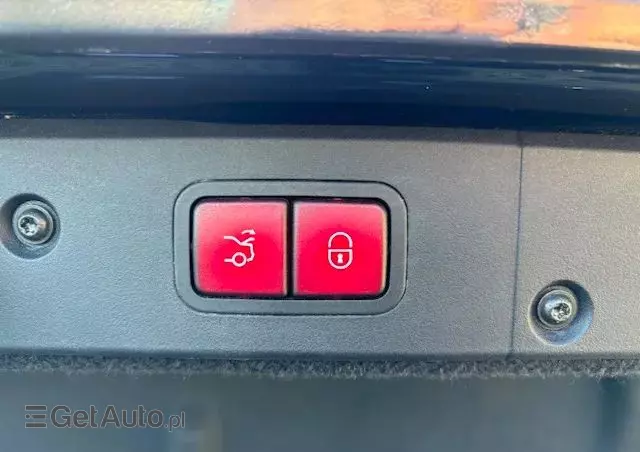 MERCEDES-BENZ Klasa E 63 AMG