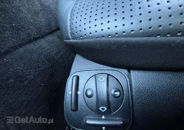 MERCEDES-BENZ Klasa E 63 AMG