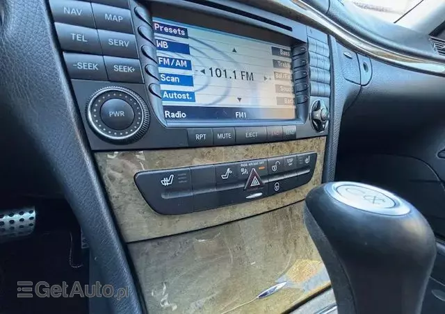 MERCEDES-BENZ Klasa E 63 AMG