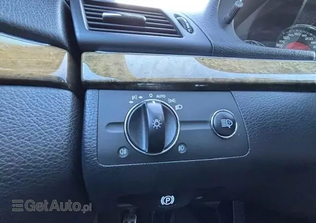 MERCEDES-BENZ Klasa E 63 AMG