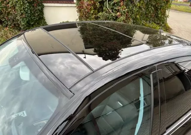 MERCEDES-BENZ Klasa E 63 AMG