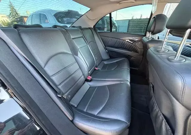 MERCEDES-BENZ Klasa E 63 AMG