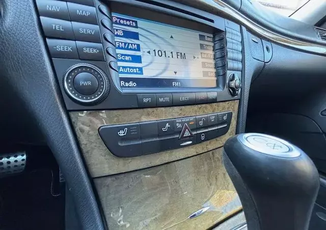 MERCEDES-BENZ Klasa E 63 AMG