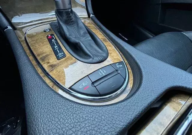 MERCEDES-BENZ Klasa E 63 AMG