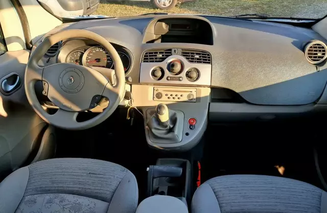 RENAULT Kangoo 