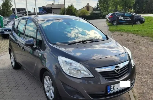 OPEL Meriva 