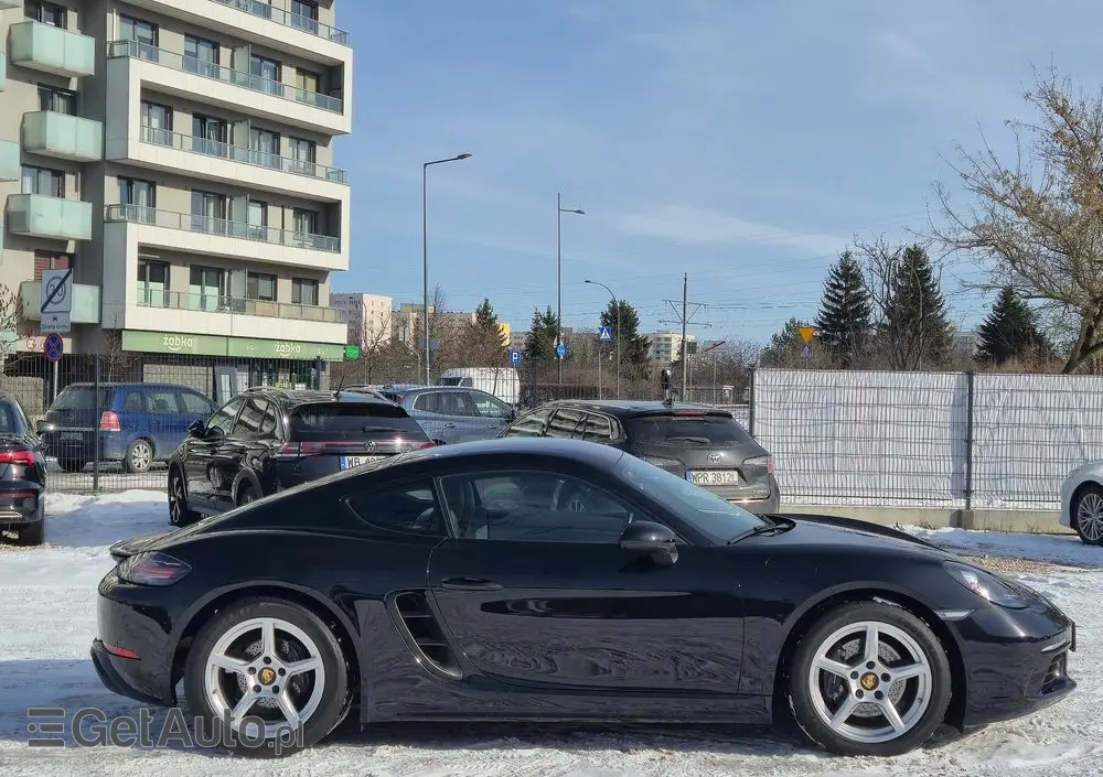 PORSCHE 718 Cayman GPF