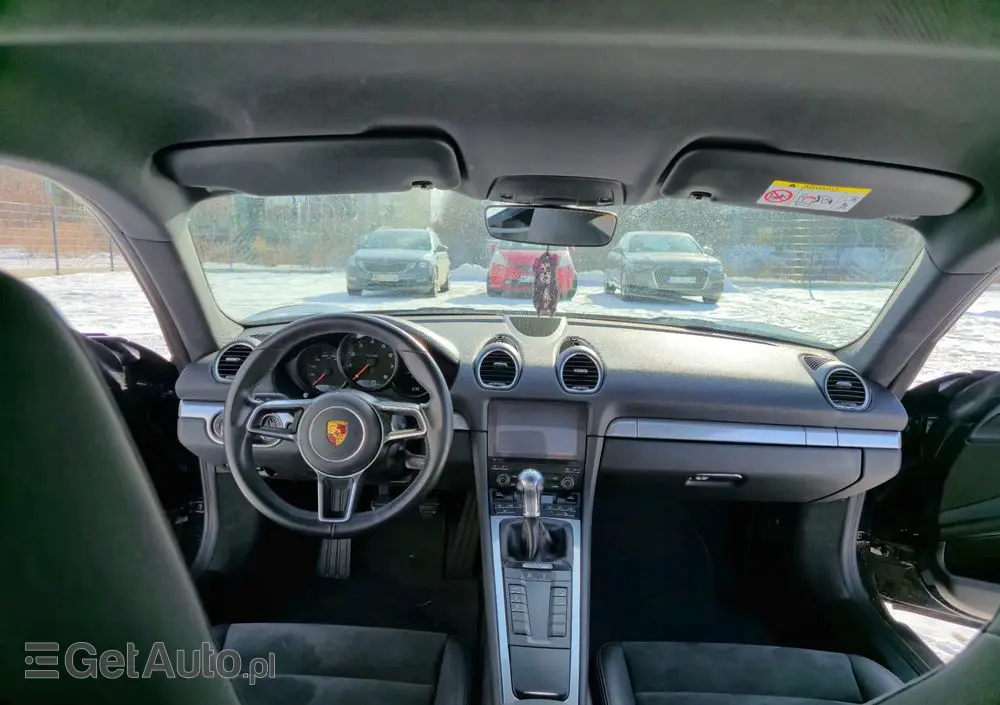 PORSCHE 718 Cayman GPF