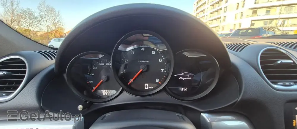 PORSCHE 718 Cayman GPF