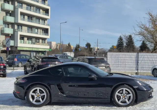 PORSCHE 718 Cayman GPF