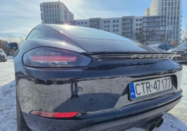 PORSCHE 718 Cayman GPF