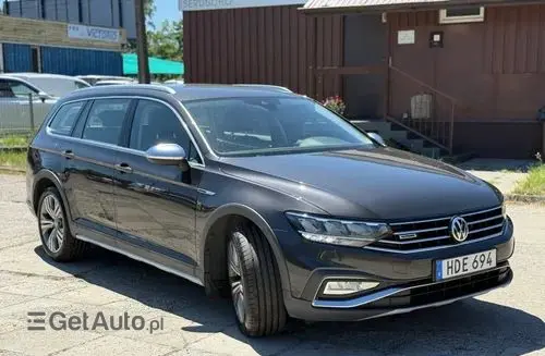 VOLKSWAGEN Passat Alltrack 