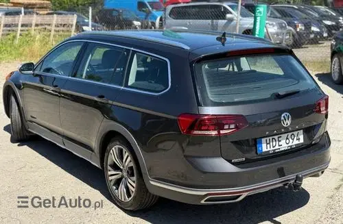 VOLKSWAGEN Passat Alltrack 